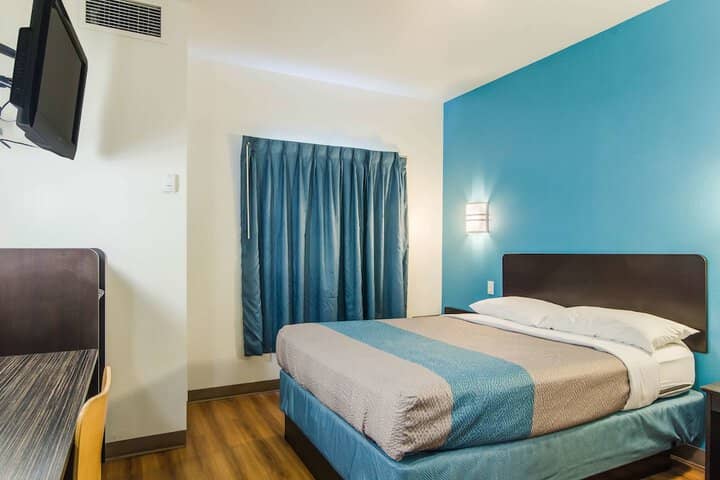 Room 34 of 56